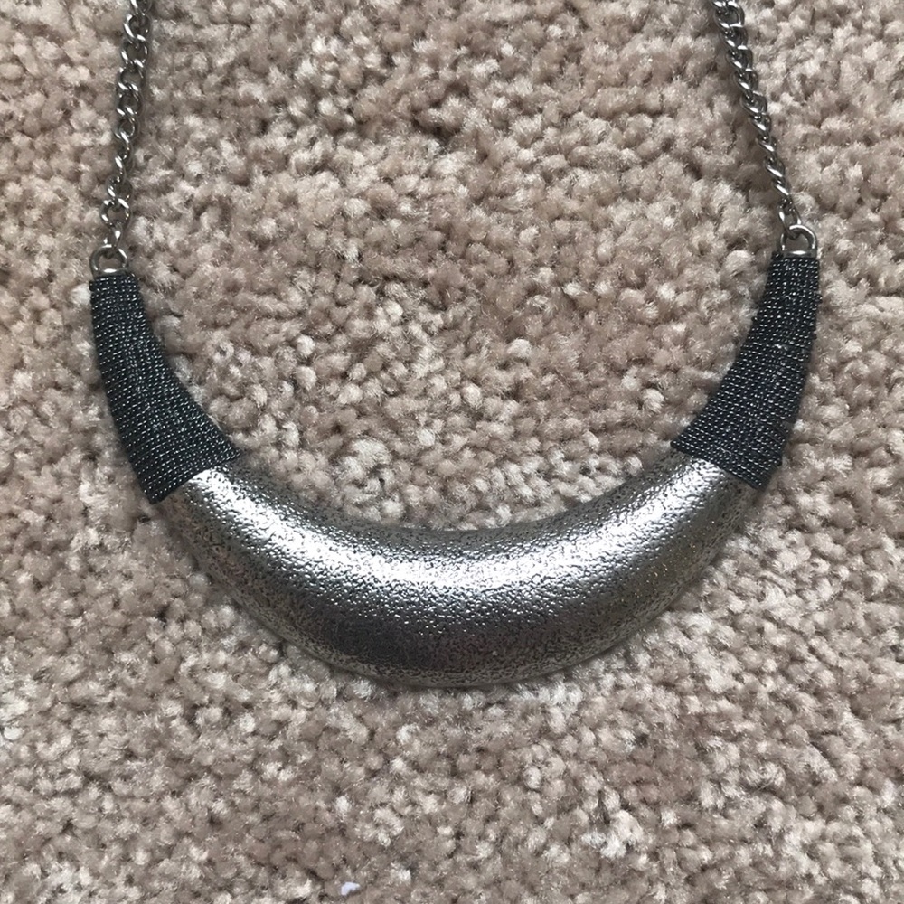 Silver bib necklace